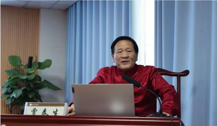 针道传薪四十载 仁心济世续华章——记针灸泰斗贾春生的学术传承之路